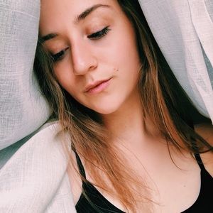 Meet your Posher, Haley